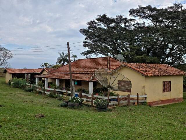 #55 - Sítio para Venda em Botucatu - SP