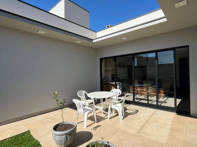 #82 - Casa para Venda em Itapetininga - SP