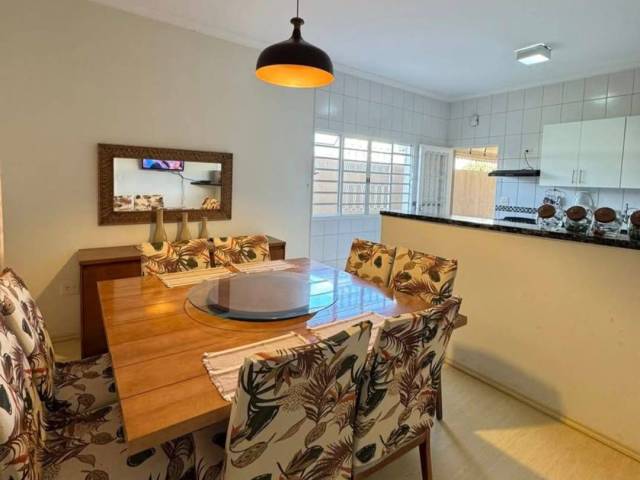 #132 - Casa para Venda em Itapetininga - SP